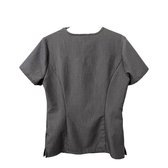 FIGS Catarina One Pocket Gray Pullover Scrub Top Like New Condition Size XS - Picture 2 of 8